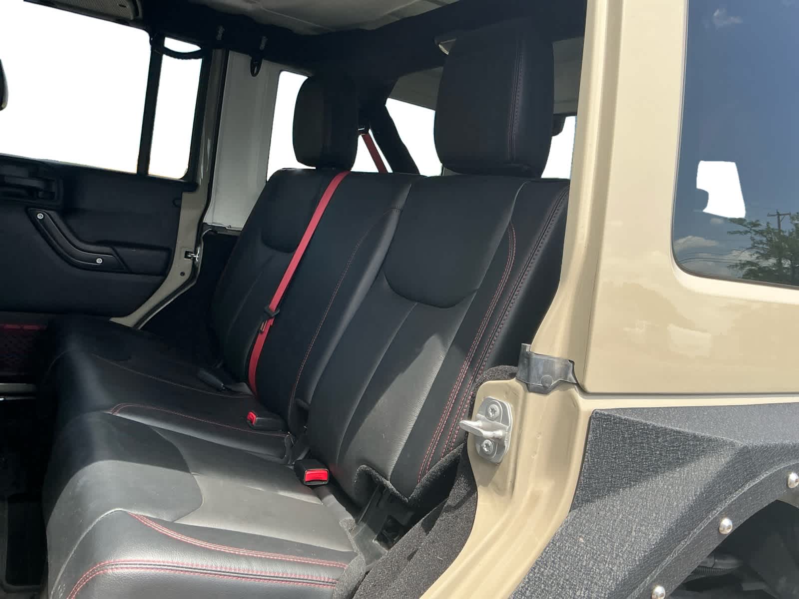 2017 Jeep Wrangler Unlimited Rubicon Recon