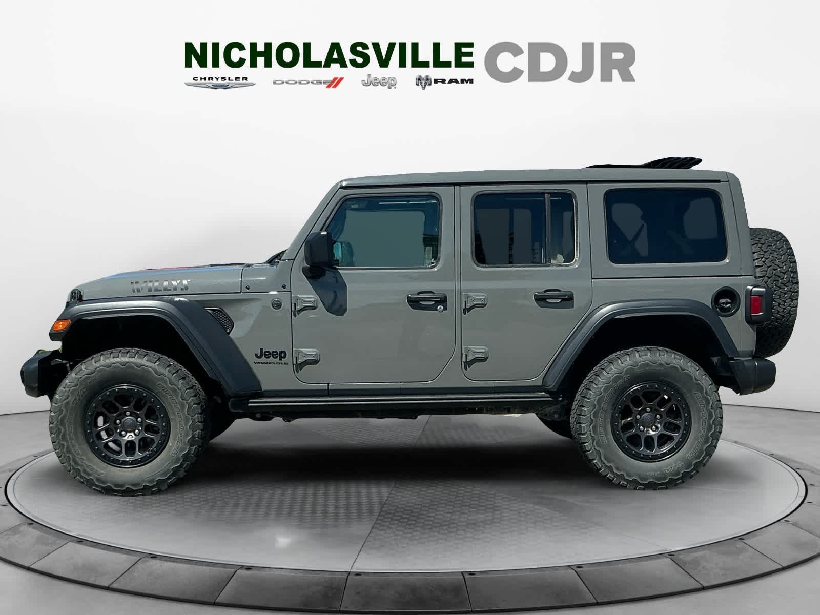2023 Jeep Wrangler 4-Door Willys 4x4