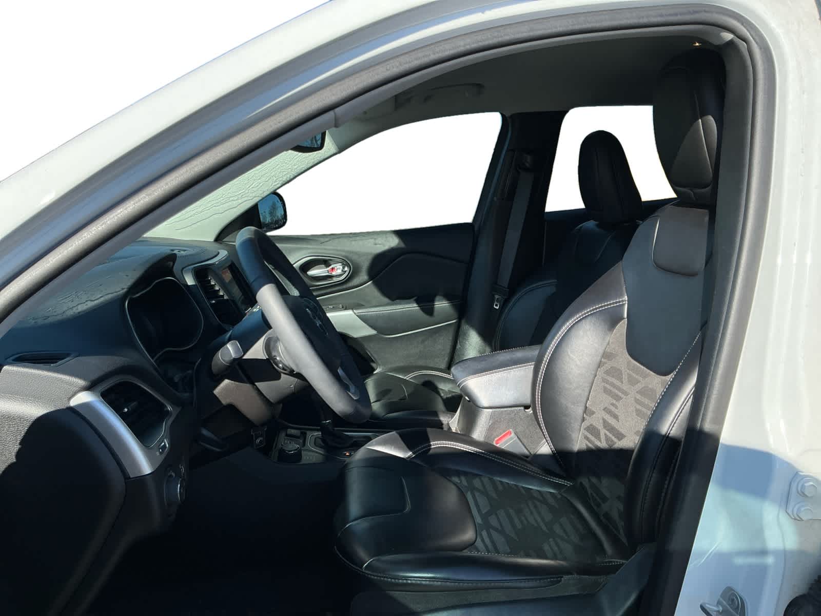 2022 Jeep Cherokee X 4x4