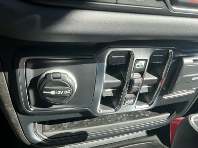 2027 Jeep Wrangler WRANGLER 4-DOOR SAHARA