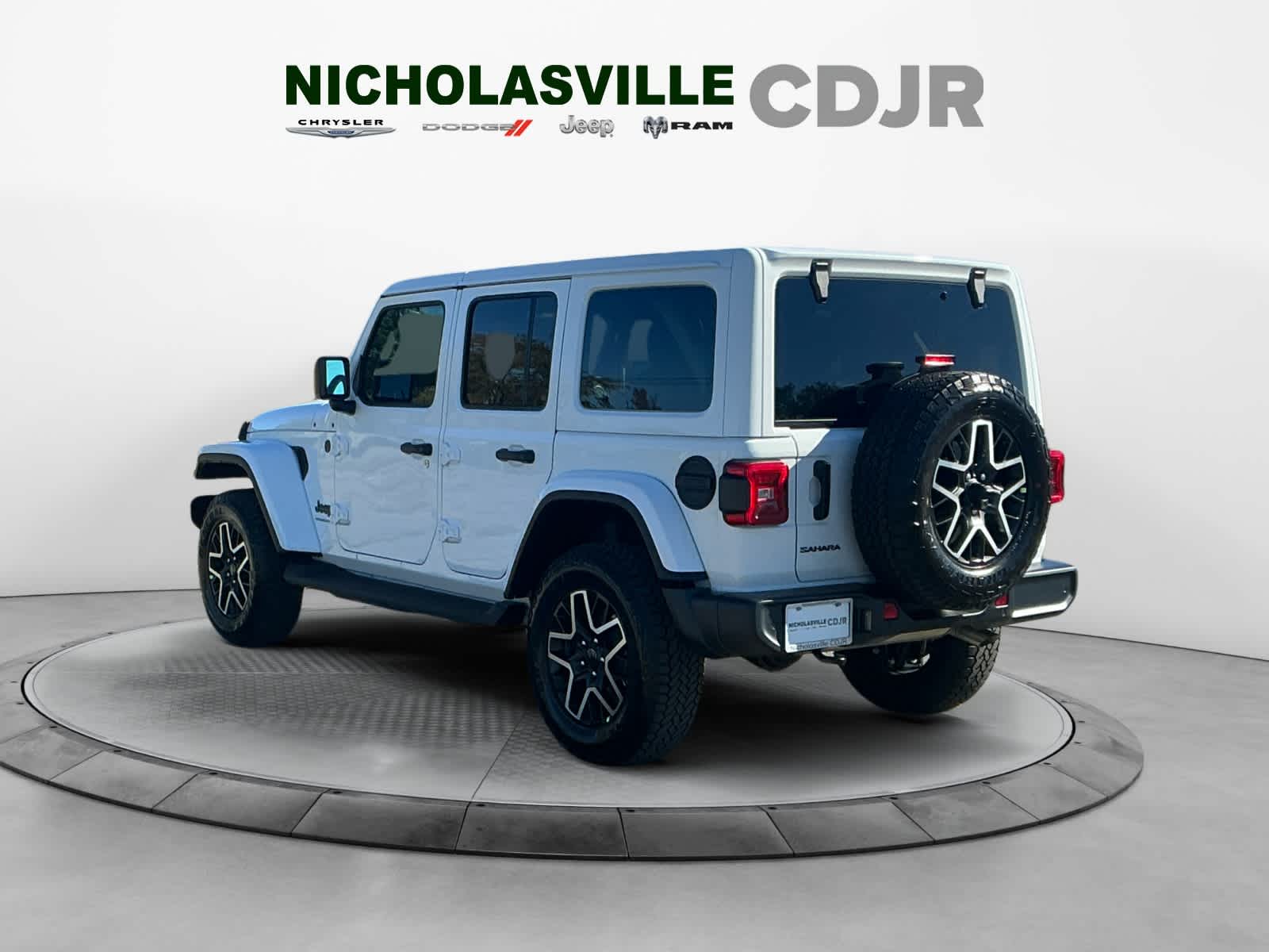 2027 Jeep Wrangler WRANGLER 4-DOOR SAHARA