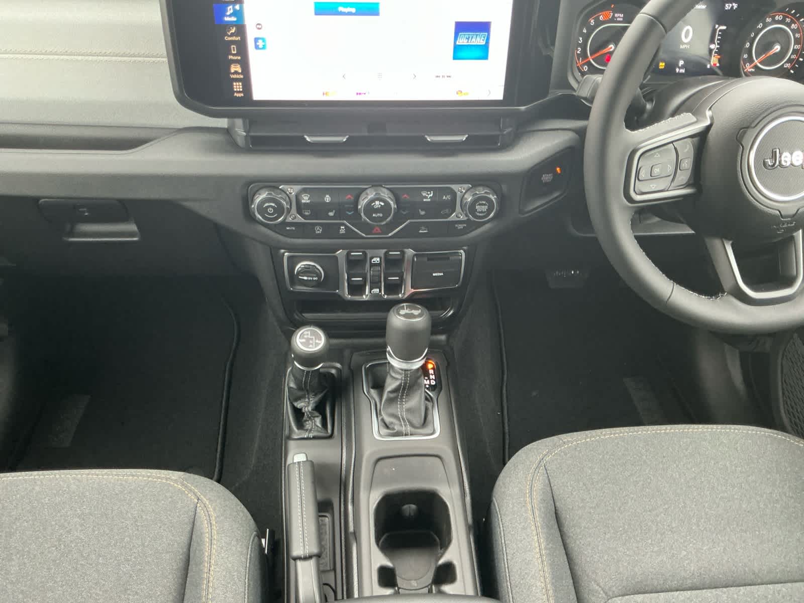 2026 Jeep Wrangler 4-Door Sport RHD 4x4