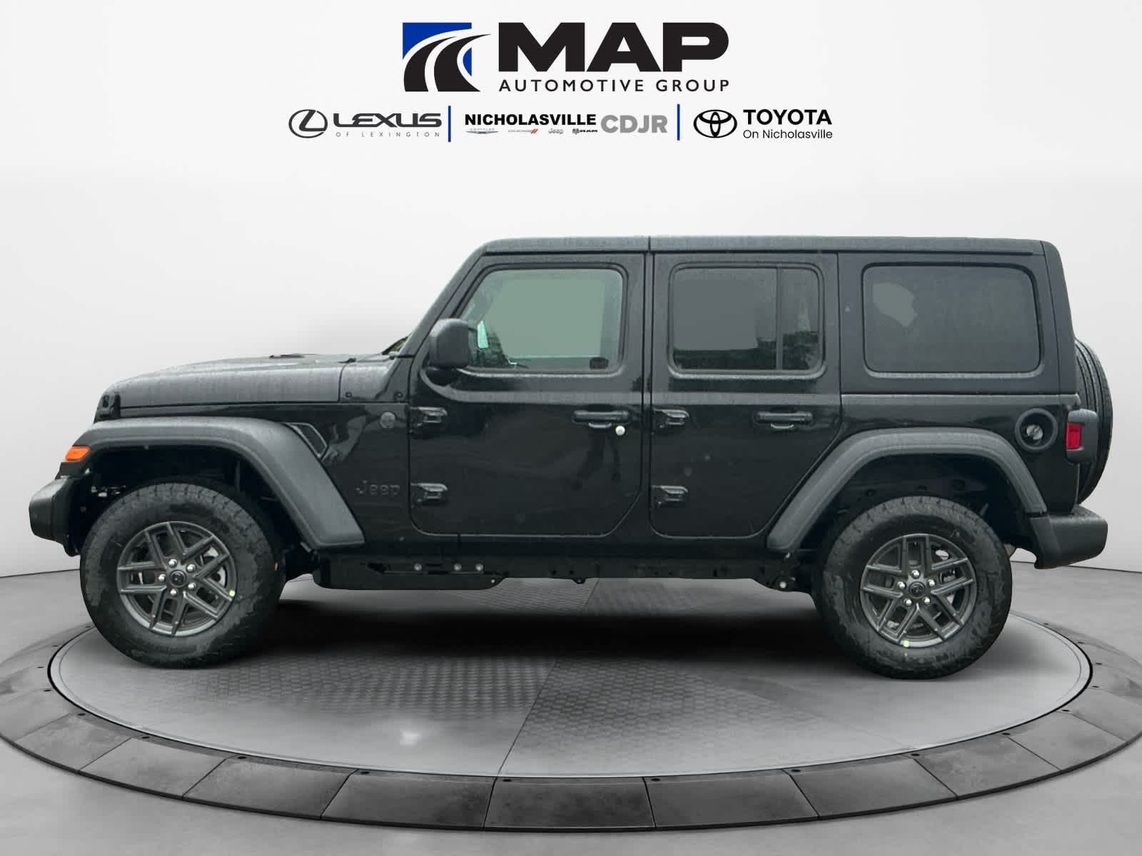 2026 Jeep Wrangler 4-Door Sport RHD 4x4