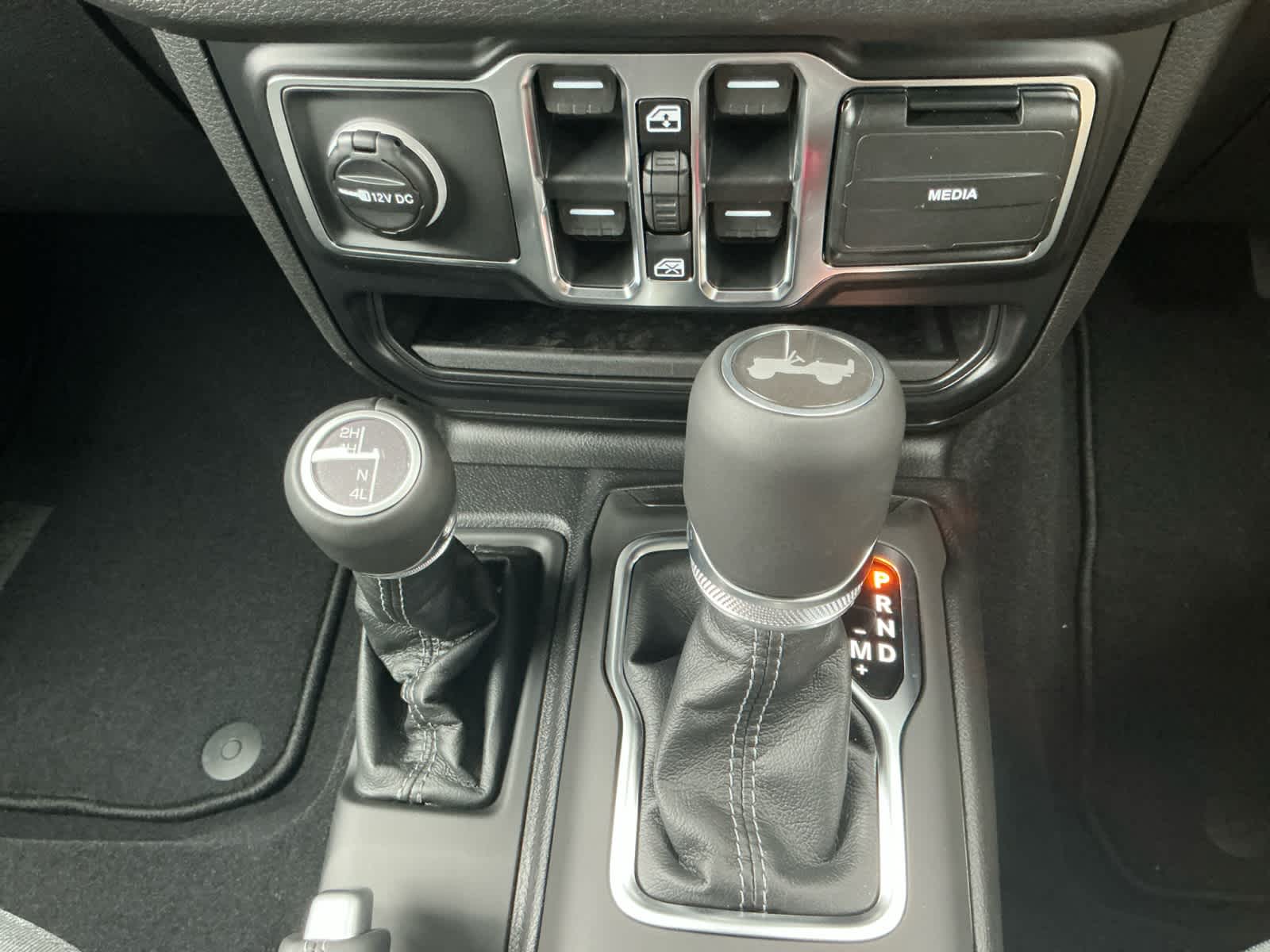 2026 Jeep Wrangler 4-Door Sport RHD 4x4