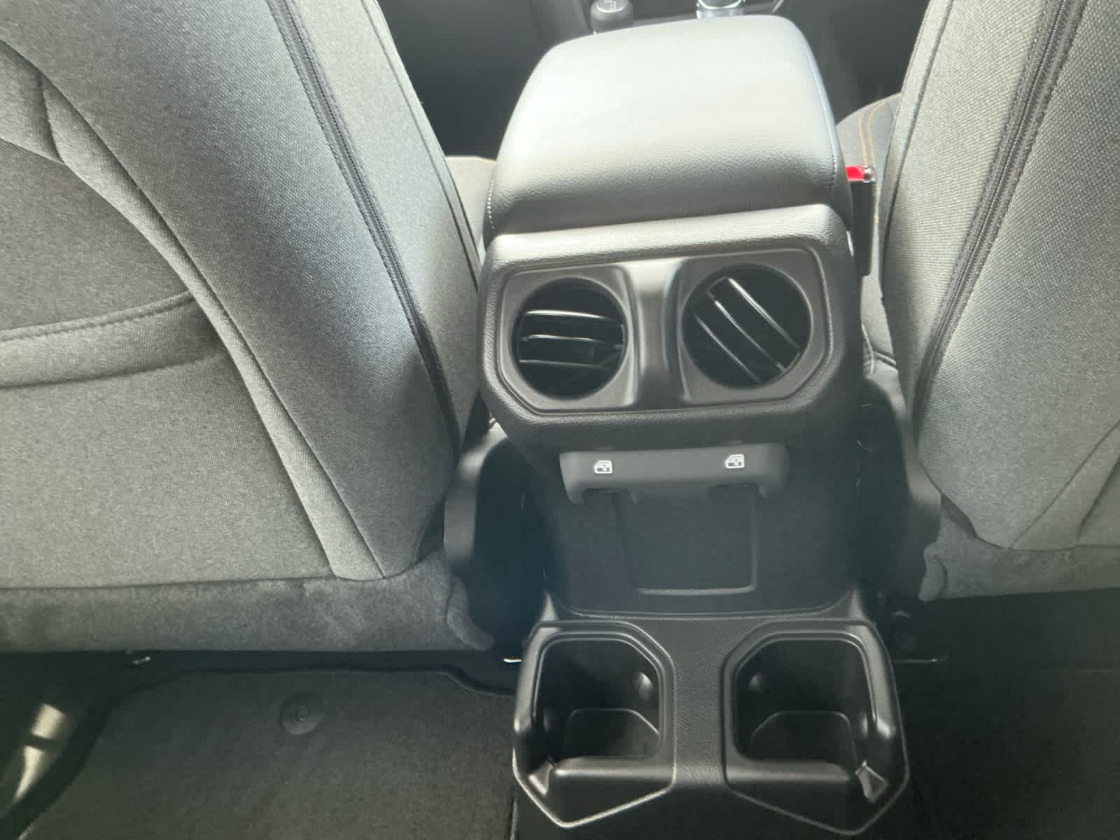 2026 Jeep Wrangler 4-Door Sport RHD 4x4