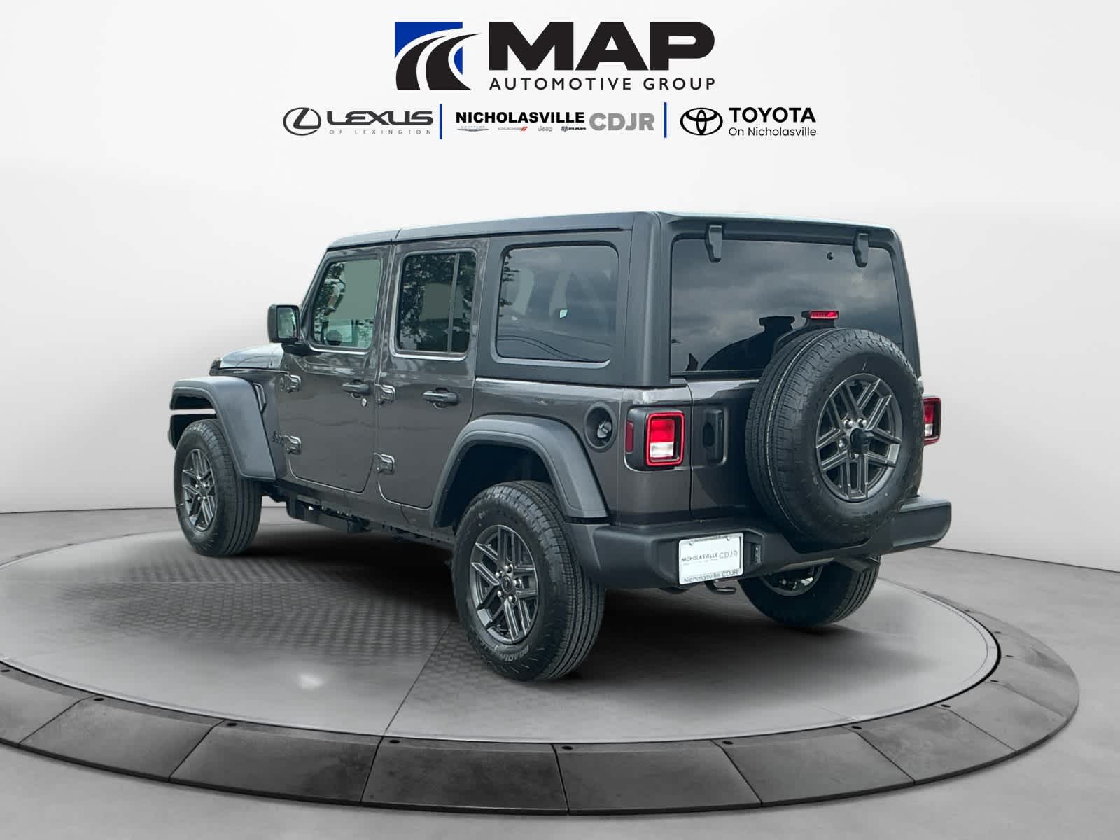 2026 Jeep Wrangler 4-Door Sport RHD 4x4