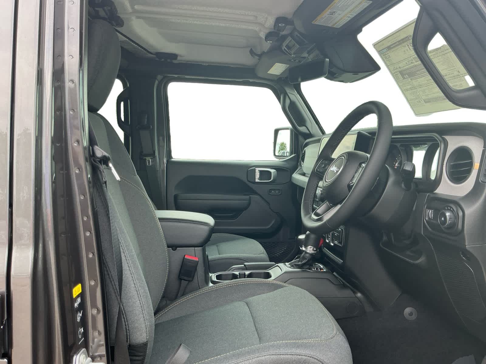2026 Jeep Wrangler 4-Door Sport RHD 4x4
