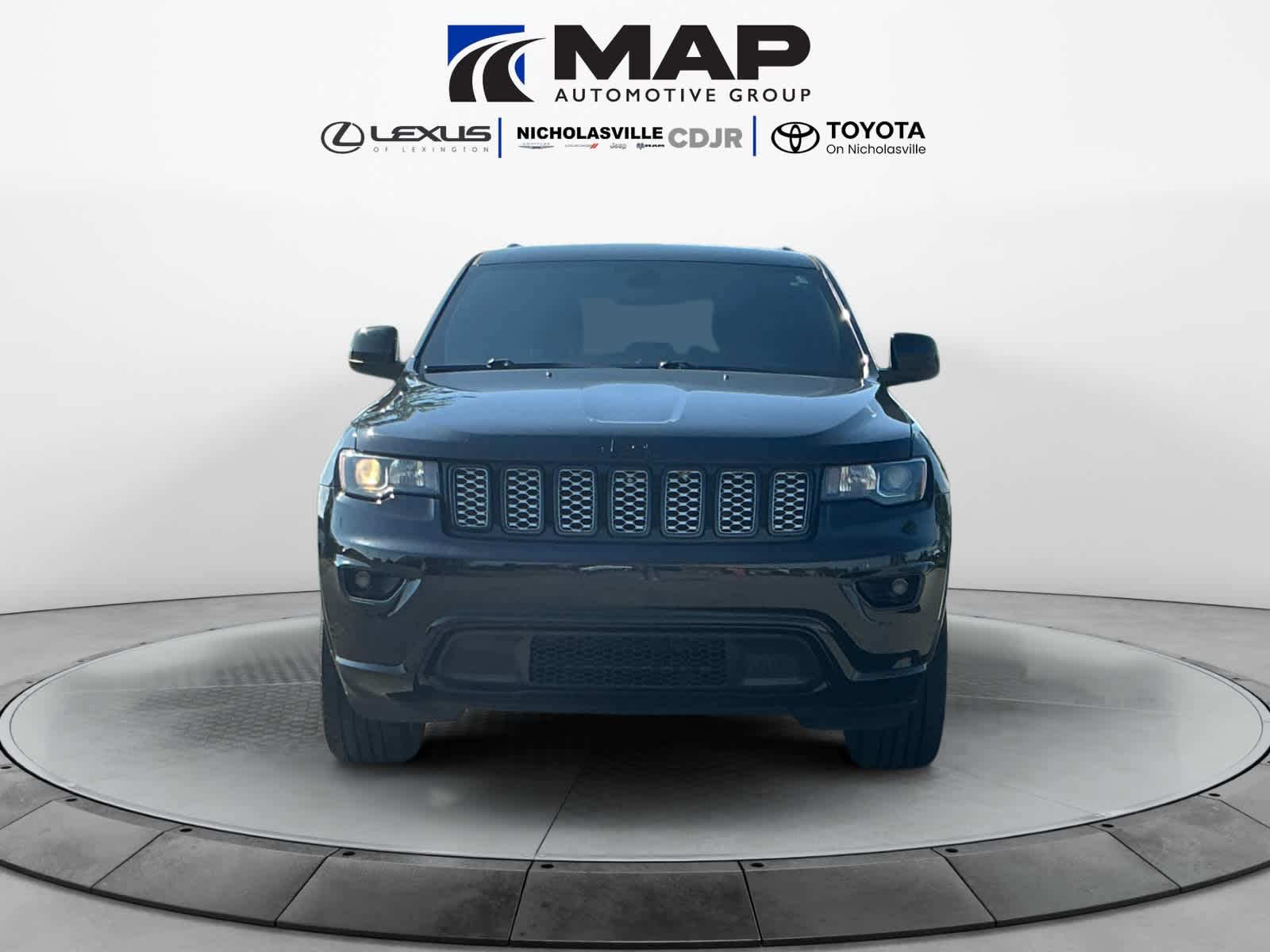 2021 Jeep Grand Cherokee Laredo X 4x4