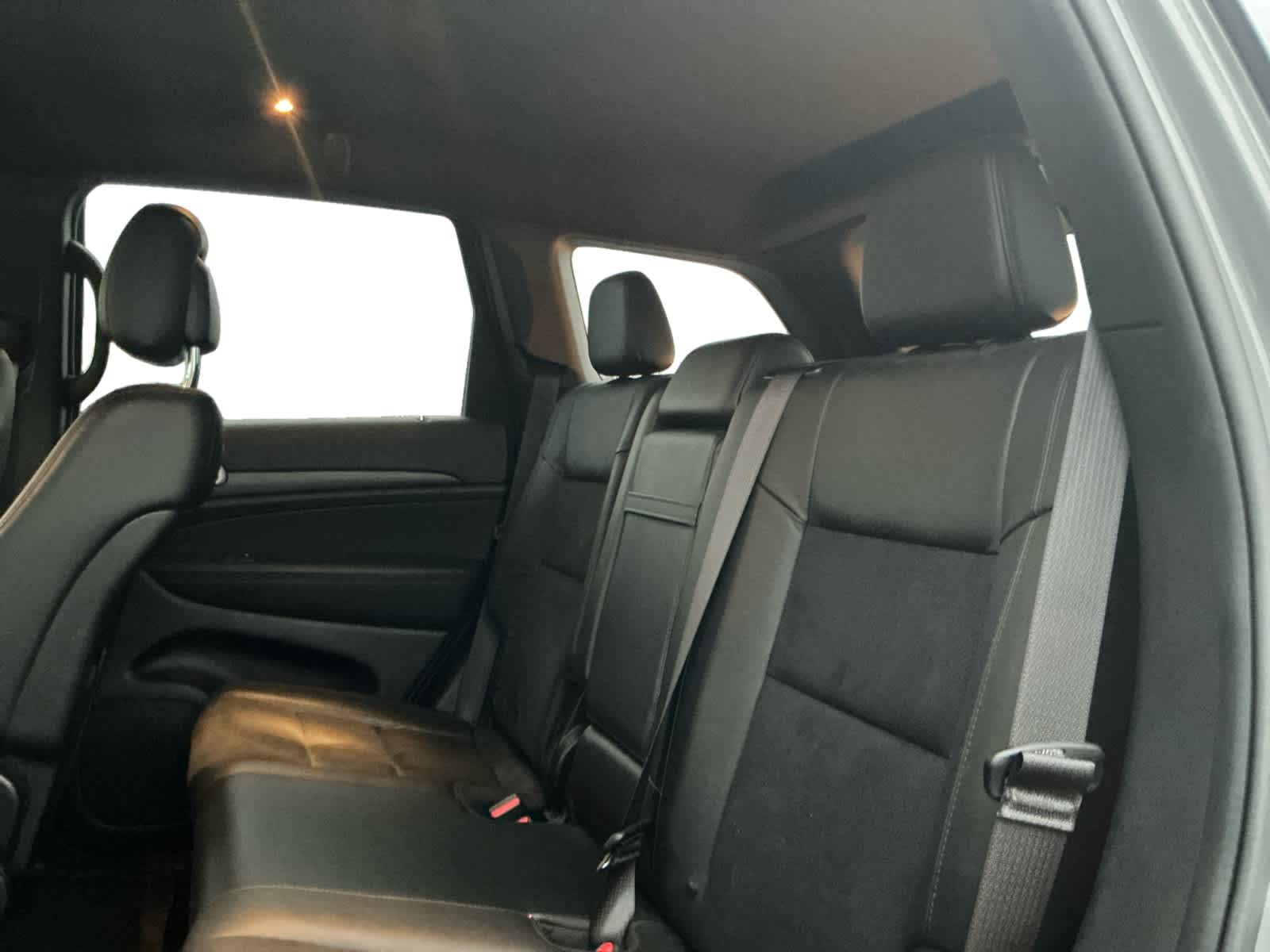 2021 Jeep Grand Cherokee Laredo X 4x4