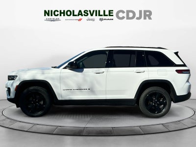 2023 Jeep Grand Cherokee Altitude 4x4