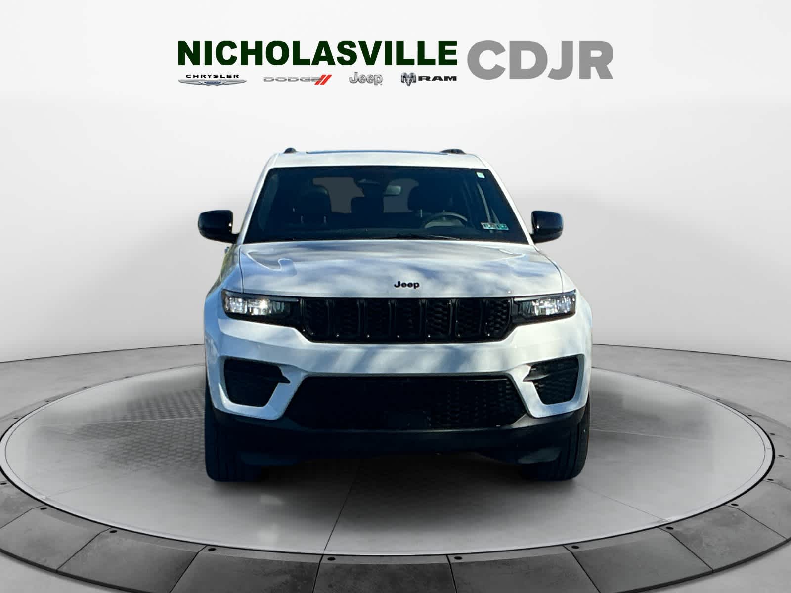 2023 Jeep Grand Cherokee Altitude 4x4