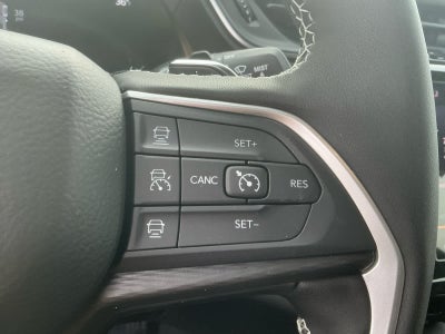 2025 Jeep Grand Cherokee GRAND CHEROKEE LAREDO X 4X4