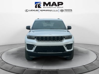 2025 Jeep Grand Cherokee GRAND CHEROKEE LAREDO X 4X4