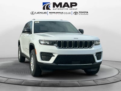 2025 Jeep Grand Cherokee GRAND CHEROKEE LAREDO 4X4