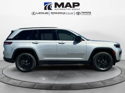 2026 Jeep Grand Cherokee GRAND CHEROKEE LAREDO ALTITUDE 4X4