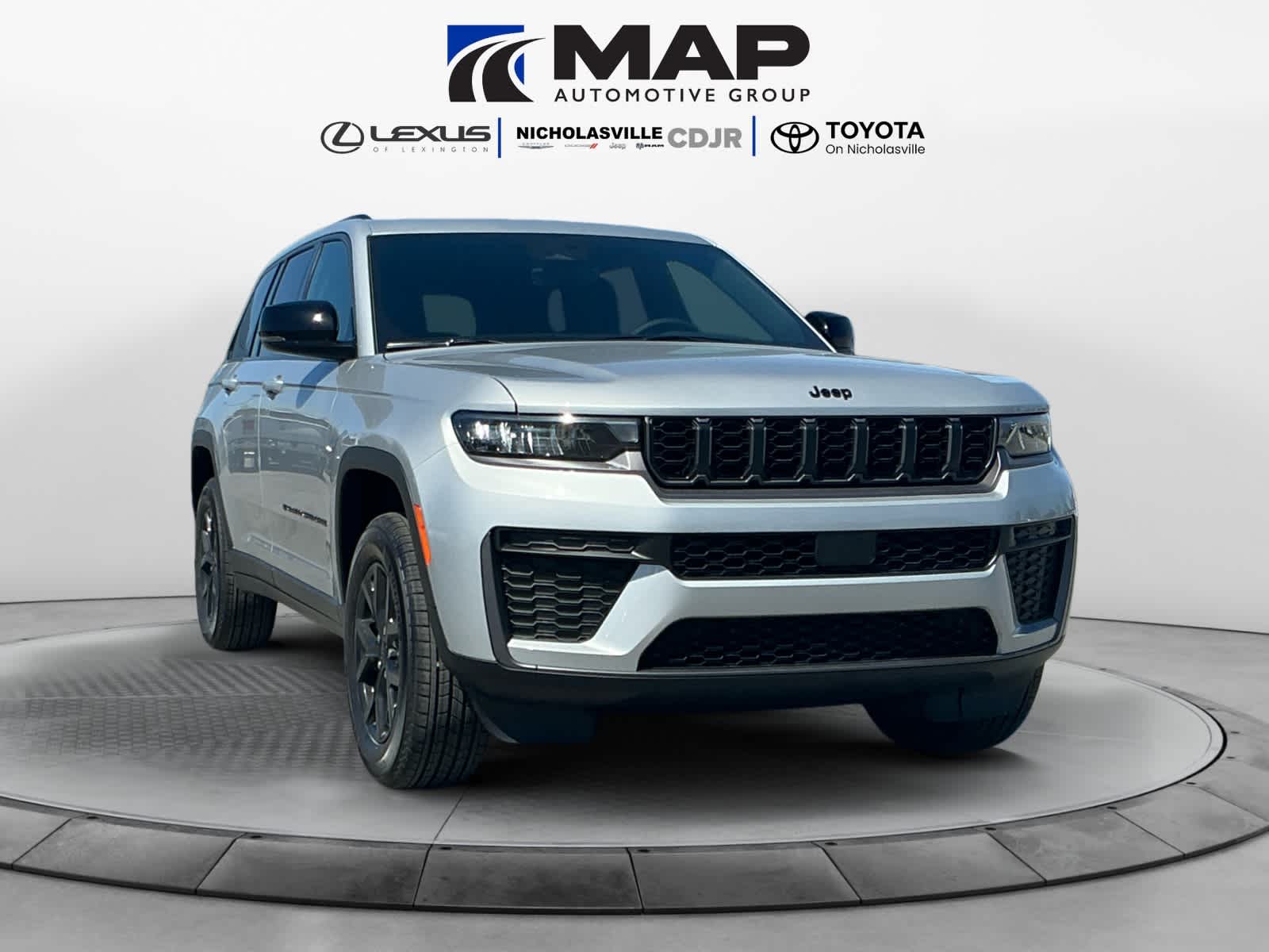 2026 Jeep Grand Cherokee GRAND CHEROKEE LAREDO ALTITUDE 4X4