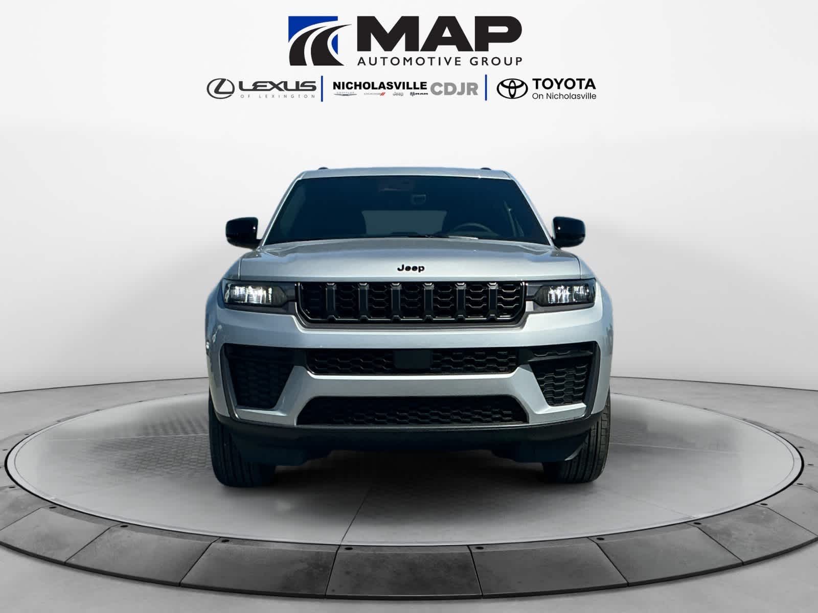 2026 Jeep Grand Cherokee GRAND CHEROKEE LAREDO ALTITUDE 4X4