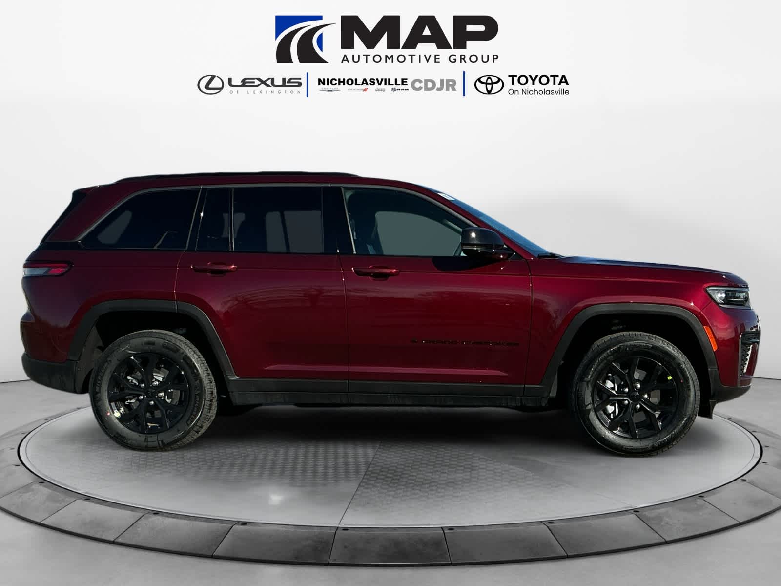 2026 Jeep Grand Cherokee GRAND CHEROKEE ALTITUDE 4X4