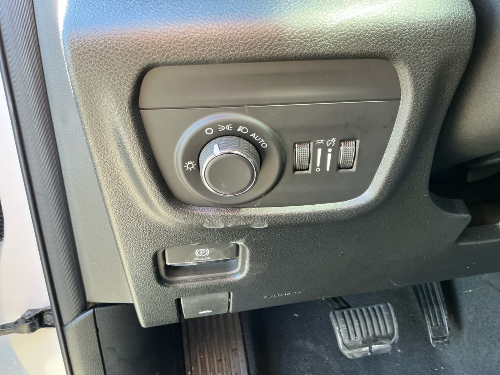 2026 Jeep Grand Cherokee GRAND CHEROKEE ALTITUDE 4X4