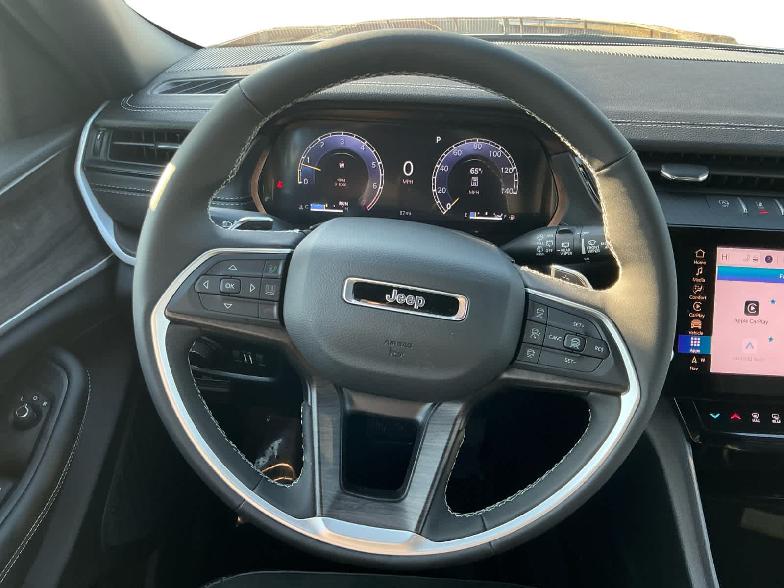 2026 Jeep Grand Cherokee GRAND CHEROKEE LAREDO ALTITUDE 4X4