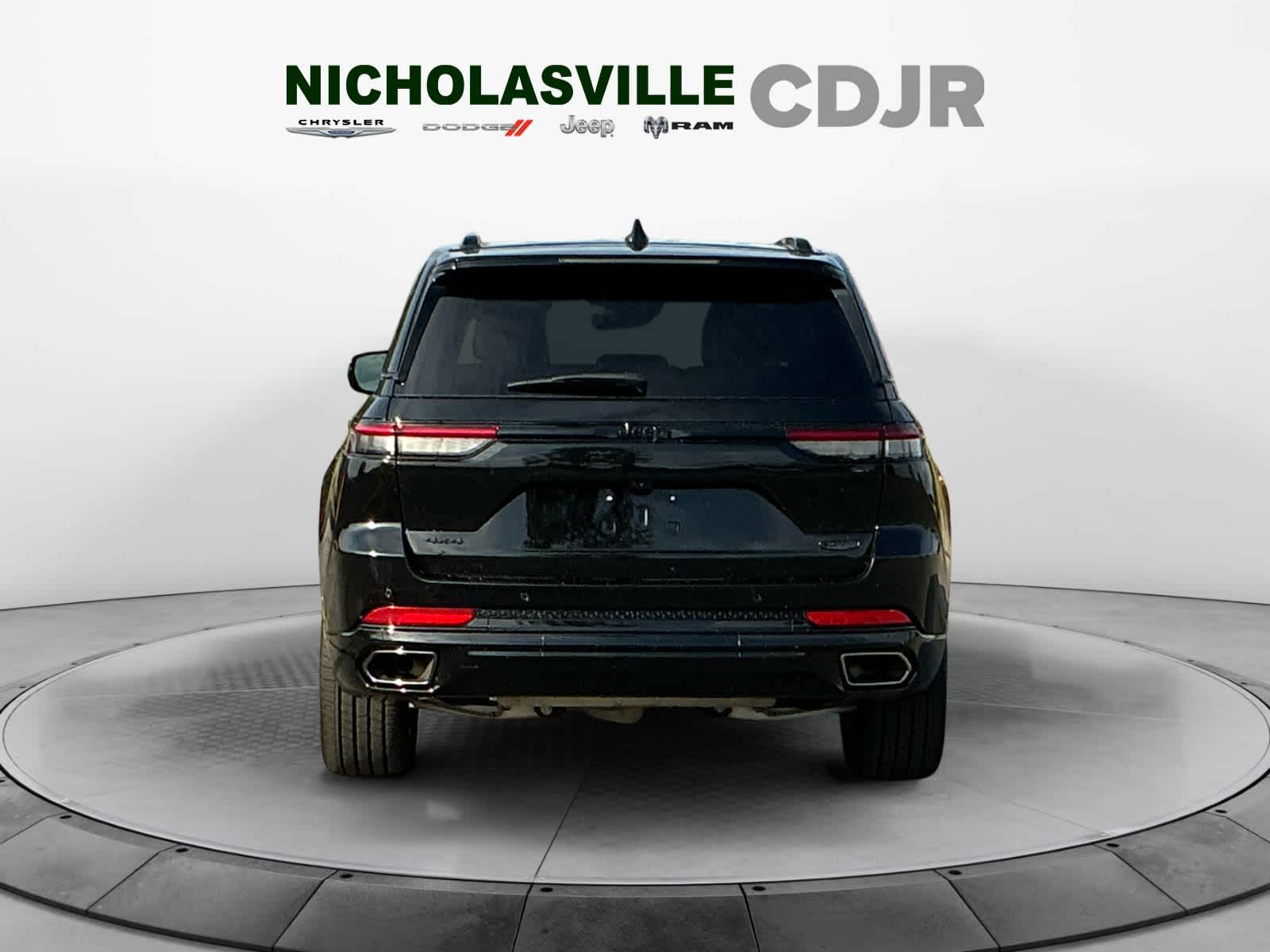 2025 Jeep Grand Cherokee Summit 4x4