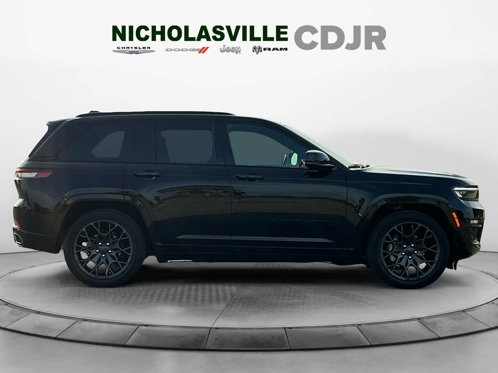 2025 Jeep Grand Cherokee Summit 4x4