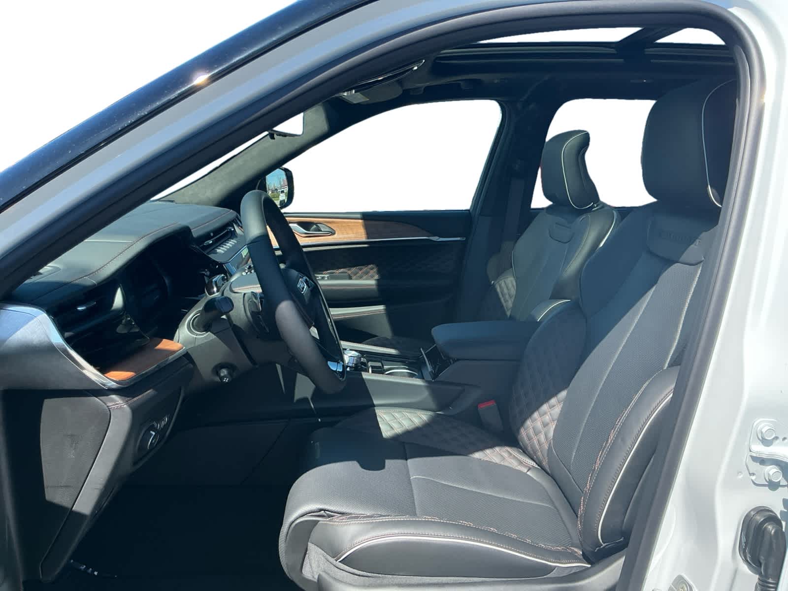 2026 Jeep Grand Cherokee GRAND CHEROKEE SUMMIT 4X4