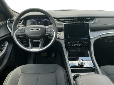 2025 Jeep Grand Cherokee GRAND CHEROKEE L LAREDO X 4X4