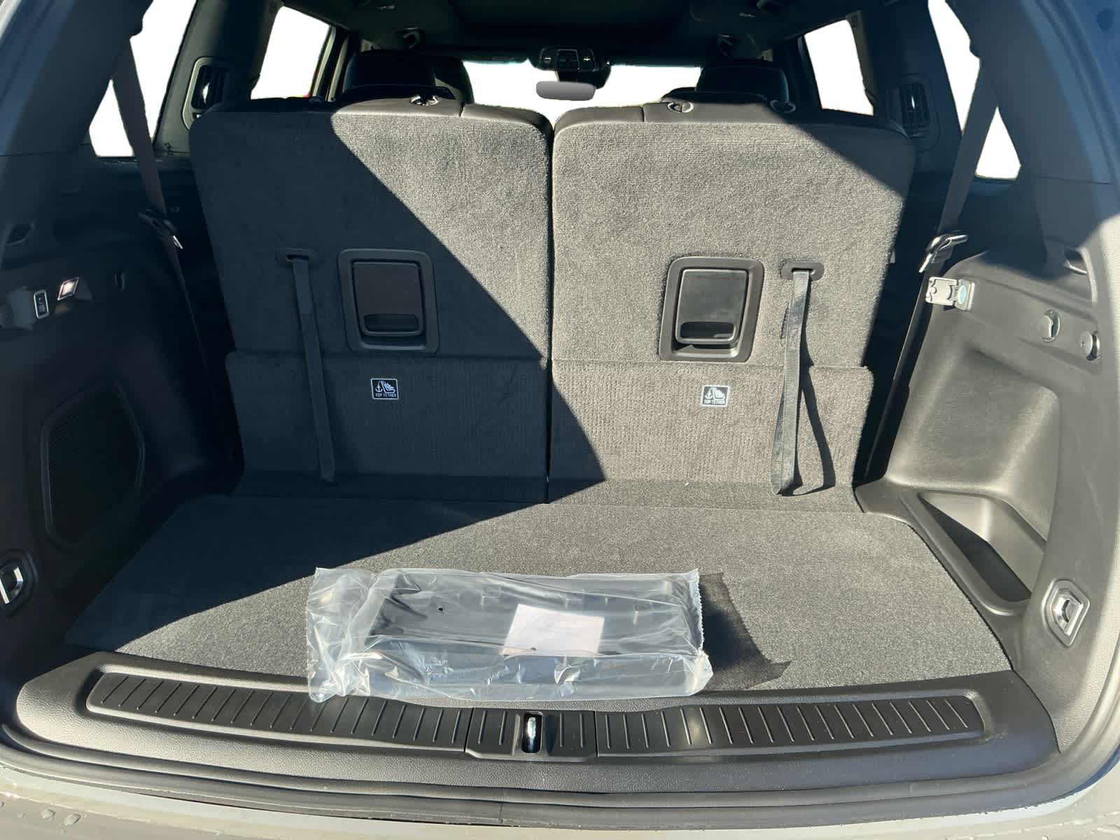 2027 Jeep Grand Cherokee GRAND CHEROKEE L LIMITED 4X4