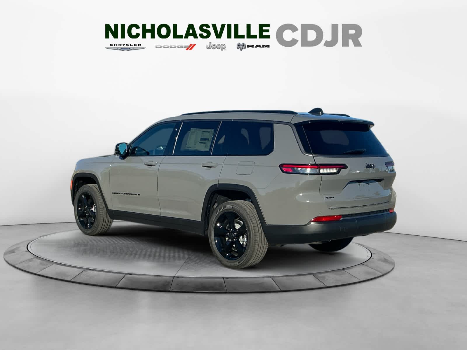 2027 Jeep Grand Cherokee GRAND CHEROKEE L LIMITED 4X4