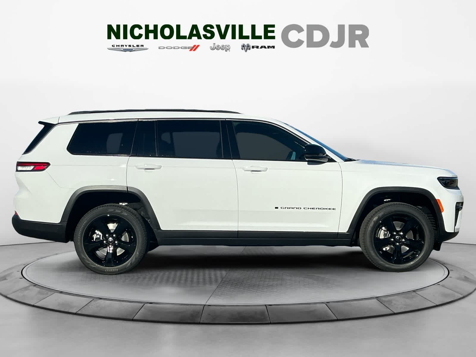 2027 Jeep Grand Cherokee GRAND CHEROKEE L LIMITED 4X4