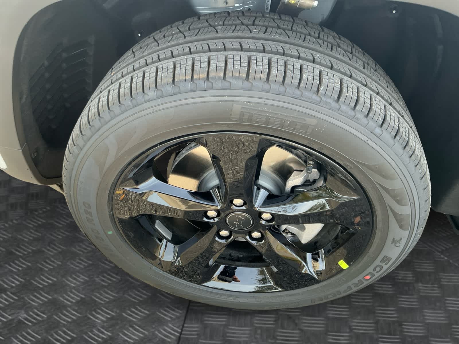 2027 Jeep Grand Cherokee GRAND CHEROKEE L LIMITED 4X4