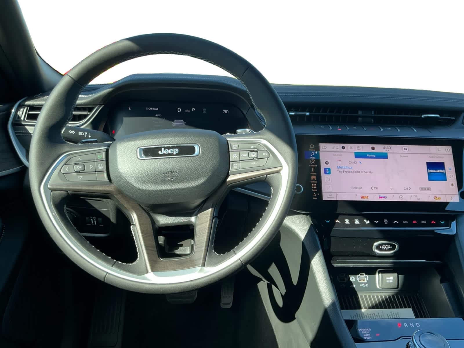 2027 Jeep Grand Cherokee GRAND CHEROKEE L LIMITED 4X4