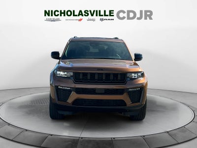 2027 Jeep Grand Cherokee GRAND CHEROKEE L LIMITED 4X4
