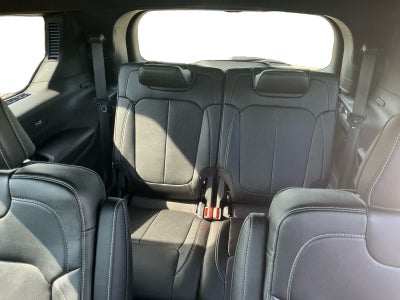 2026 Jeep Grand Cherokee GRAND CHEROKEE L LIMITED RESERVE 4X4