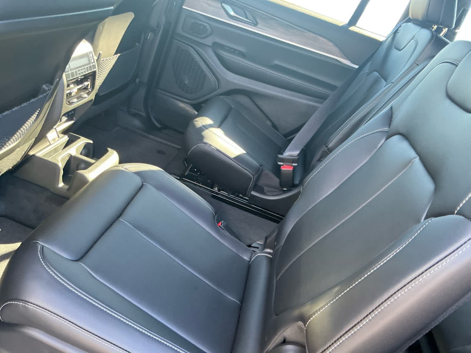 2027 Jeep Grand Cherokee GRAND CHEROKEE L LIMITED 4X4