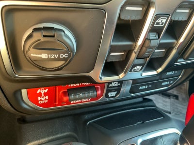 2026 Jeep Gladiator GLADIATOR SHADOW OPS 4X4