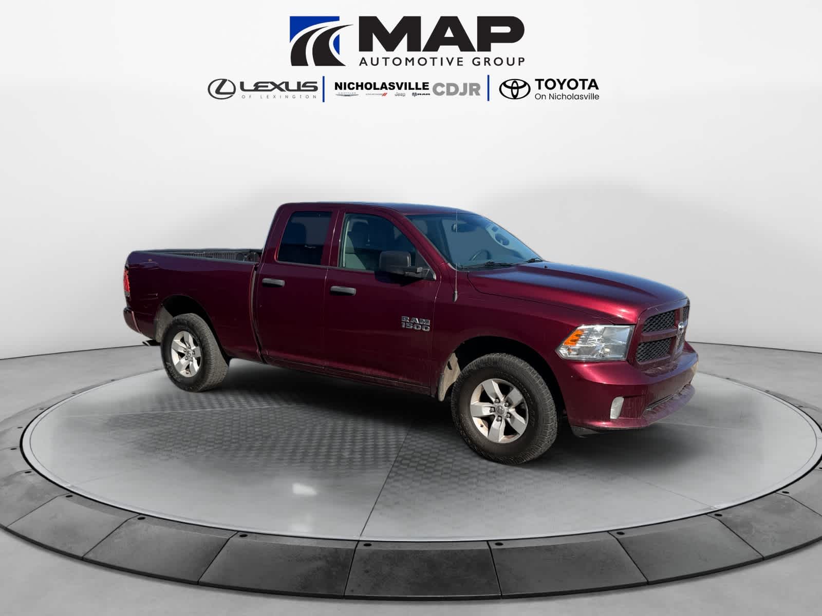2018 RAM 1500 Express Quad Cab 4x4 6'4' Box