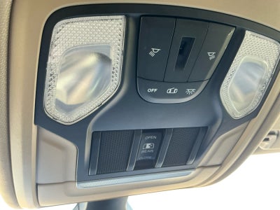2020 RAM 1500 Big Horn Quad Cab 4x4 6'4' Box