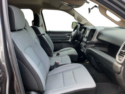 2020 RAM 1500 Big Horn Quad Cab 4x4 6'4' Box