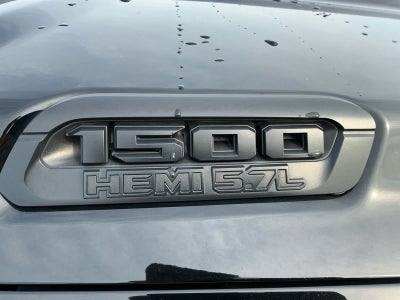 2020 RAM 1500 Big Horn Crew Cab 4x4 5'7' Box