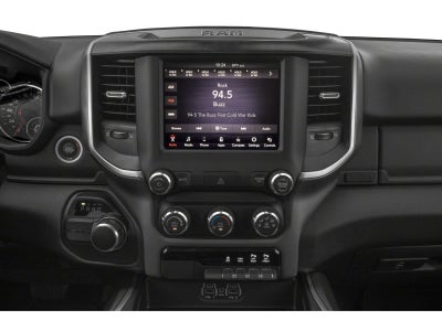 2020 RAM 1500 Big Horn Crew Cab 4x4 5'7' Box