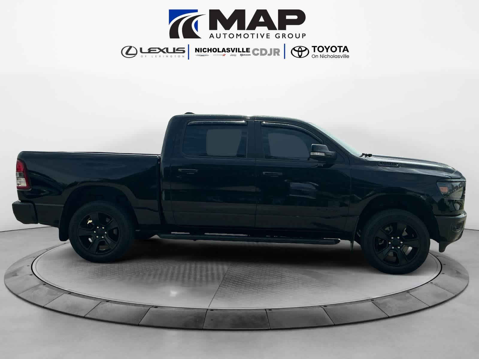 2020 RAM 1500 Big Horn Crew Cab 4x4 5'7' Box