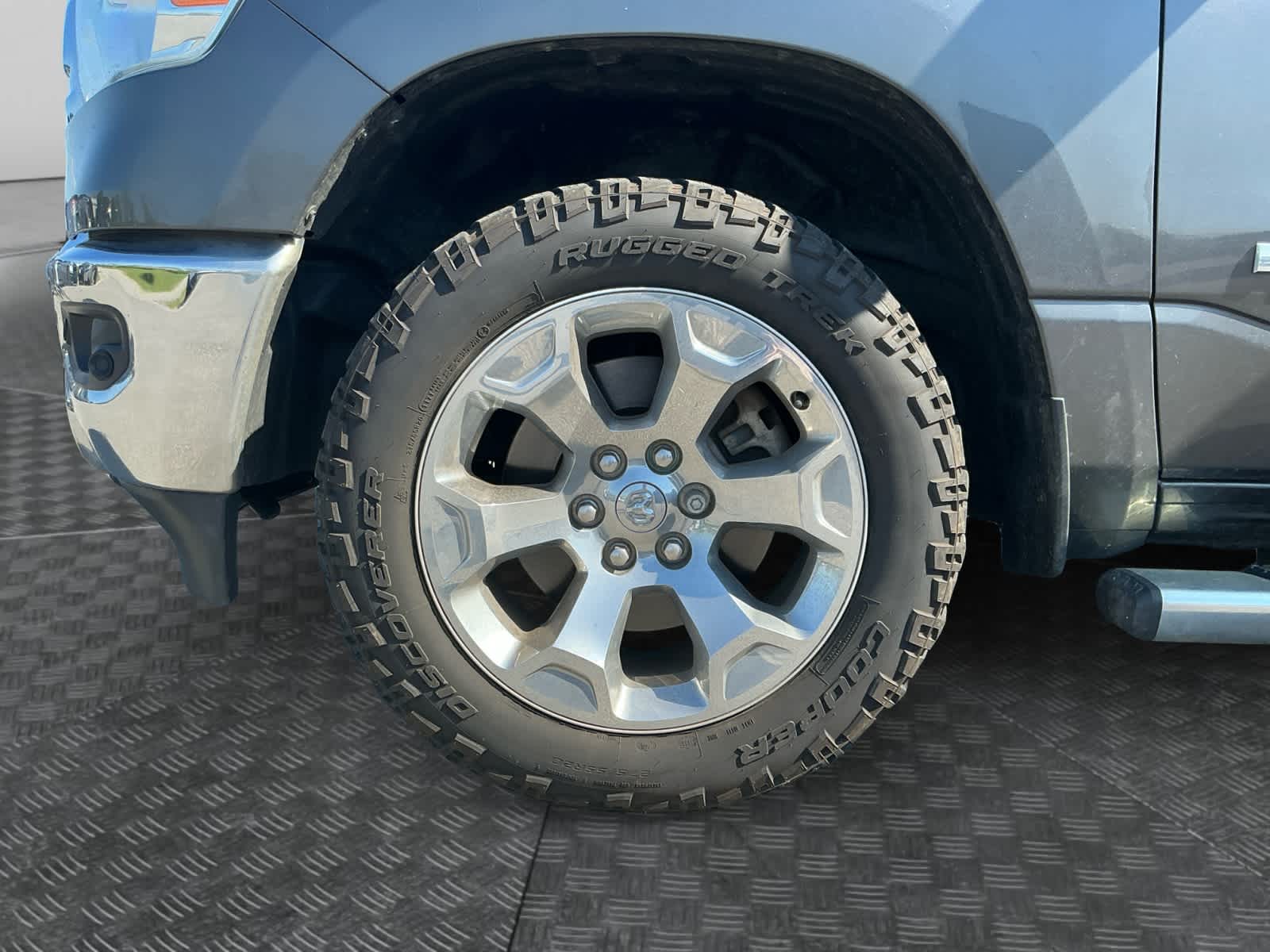 2021 RAM 1500 Big Horn Crew Cab 4x4 5'7' Box