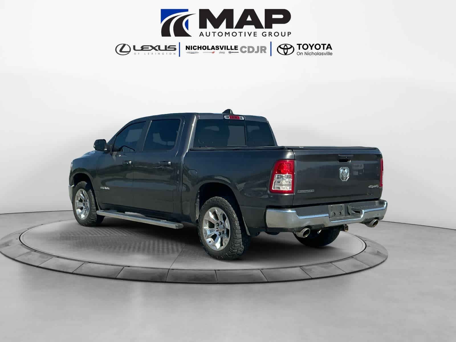 2021 RAM 1500 Big Horn Crew Cab 4x4 5'7' Box