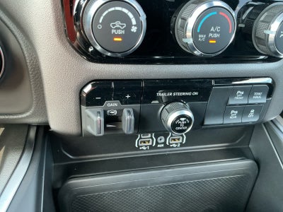 2027 RAM Ram 1500 RAM 1500 BIG HORN CREW CAB 4X4 5'7' BOX