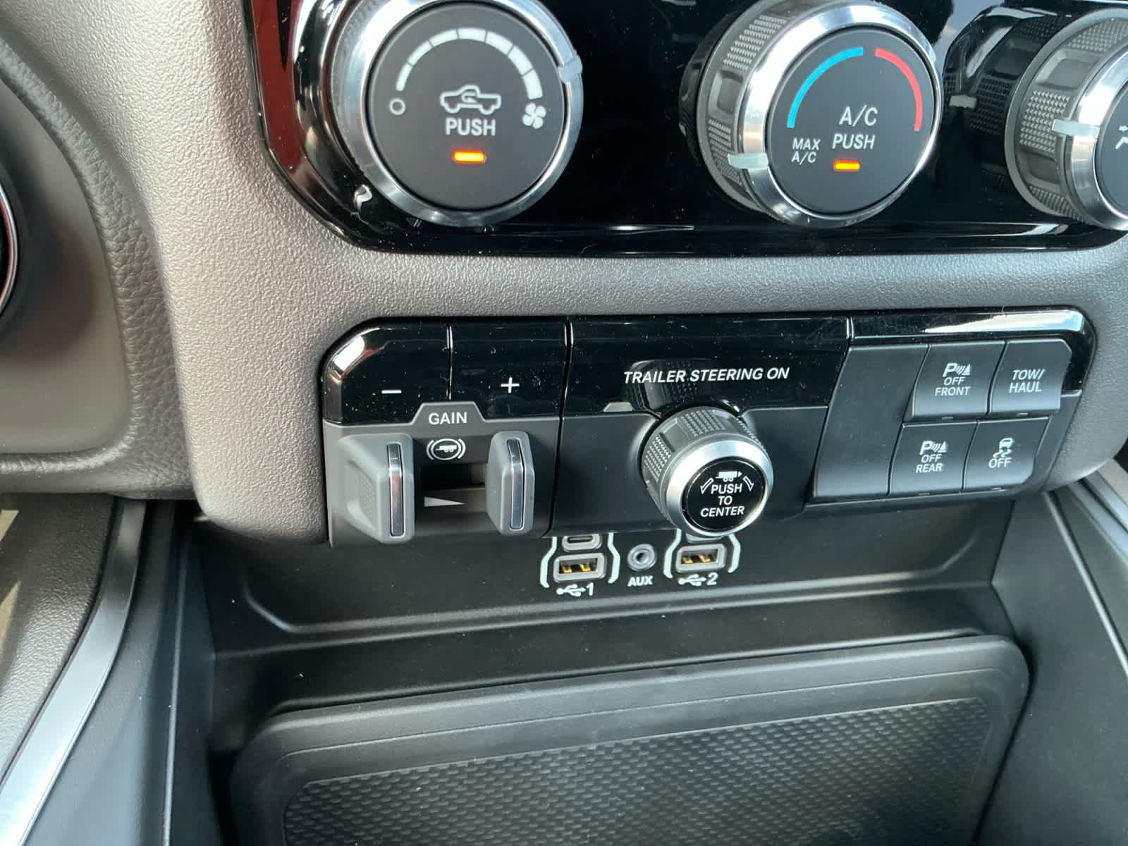 2027 RAM Ram 1500 RAM 1500 BIG HORN CREW CAB 4X4 5'7' BOX