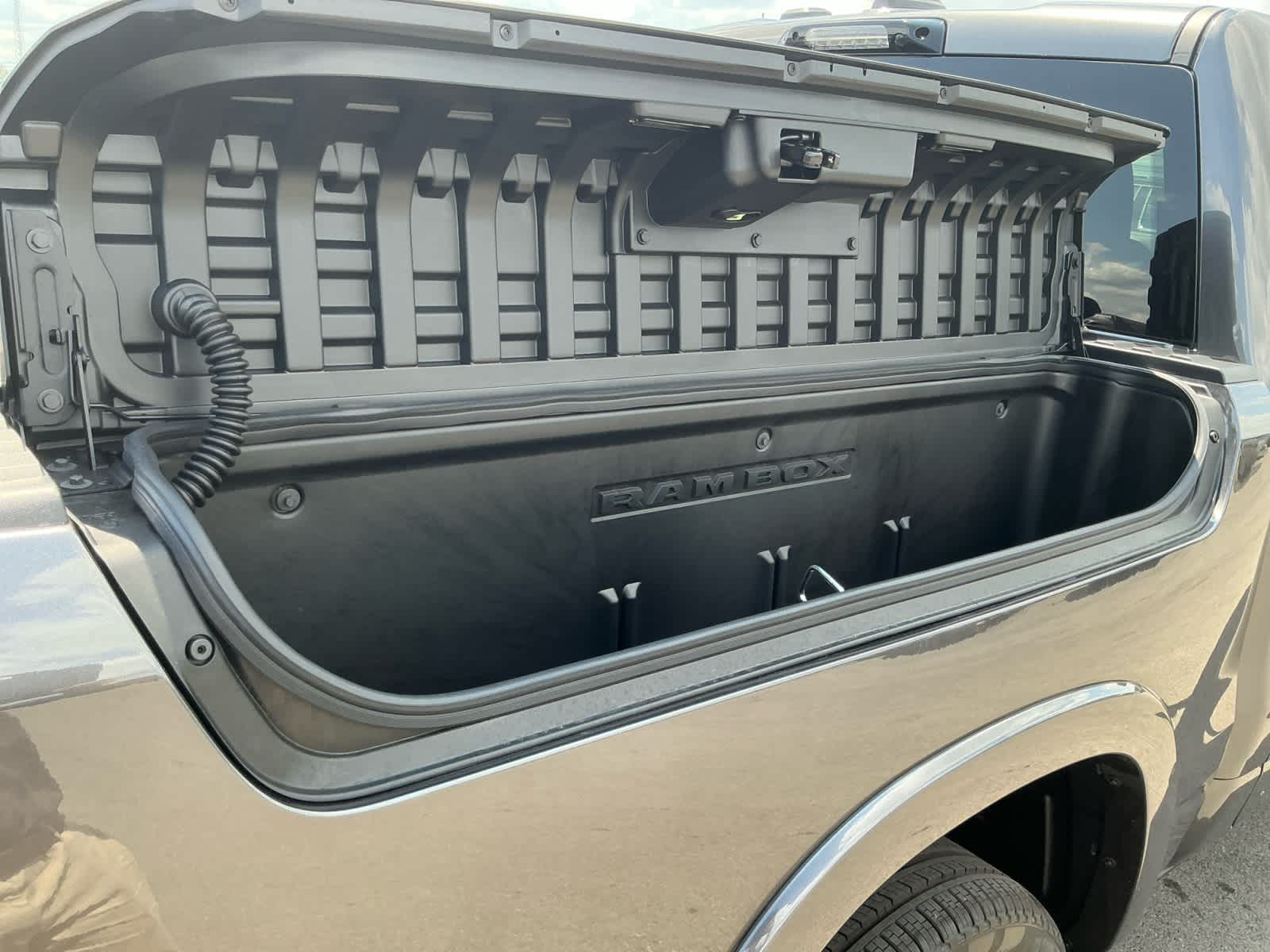 2026 RAM Ram 1500 RAM 1500 LIMITED CREW CAB 4X4 5'7' BOX