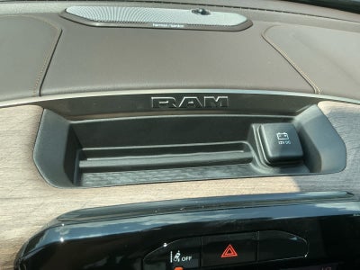 2026 RAM Ram 1500 RAM 1500 LIMITED LONGHORN CREW CAB 4X4 5'7' BOX