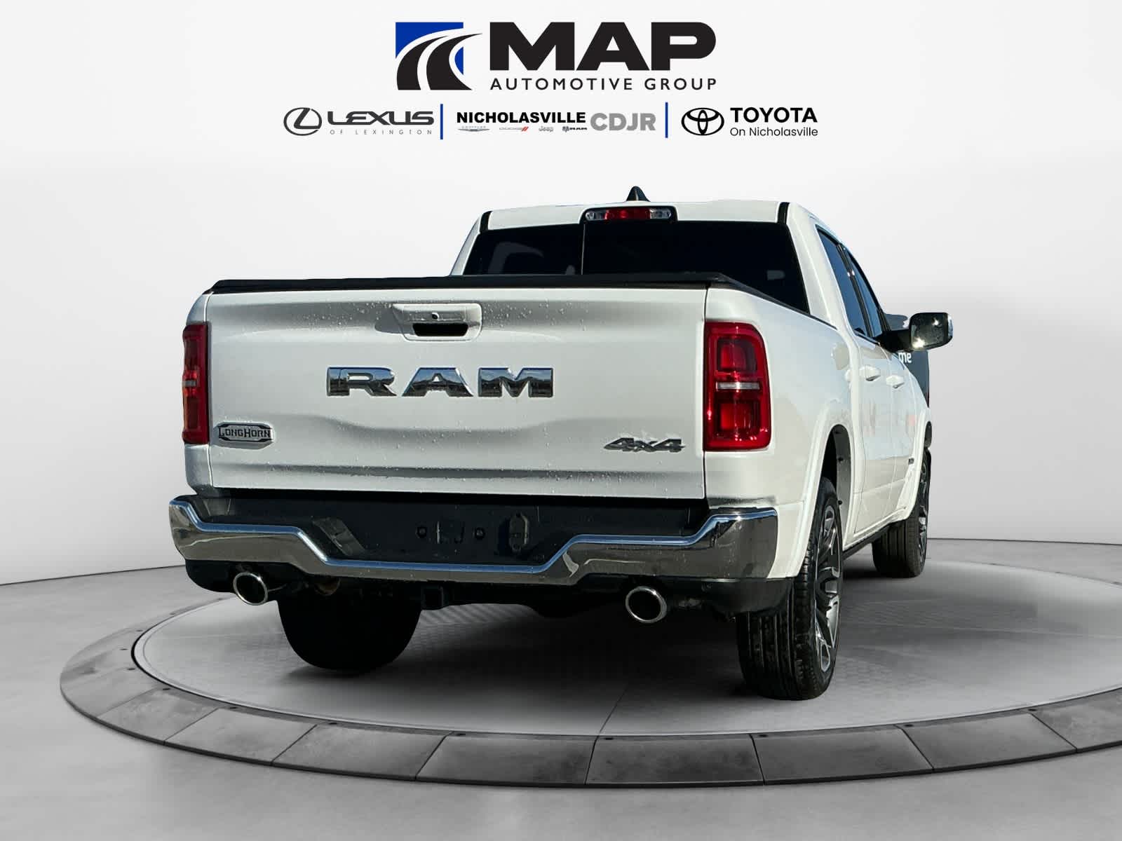 2026 RAM Ram 1500 RAM 1500 LIMITED LONGHORN CREW CAB 4X4 5'7' BOX